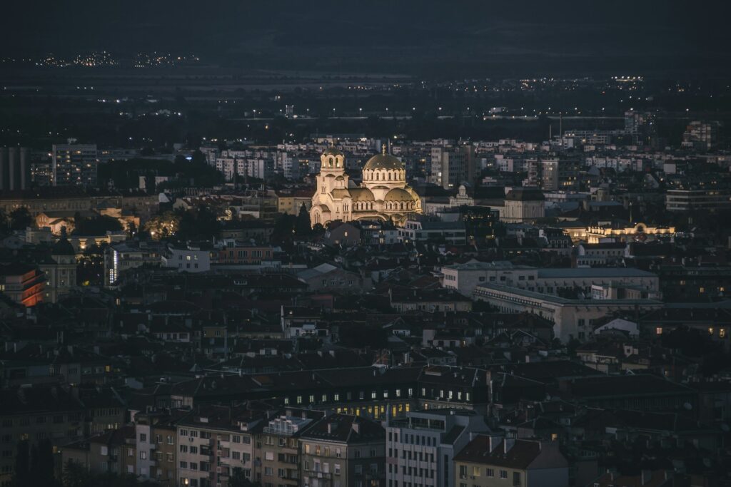 alexandr bormotin uposvgmfkmo unsplash